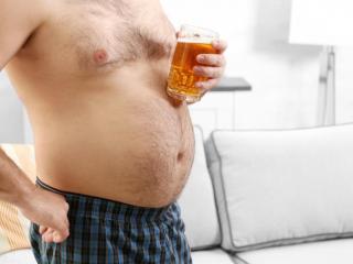 啤酒肚怎么减最快（到底该如何快速减去烦人啤酒肚）