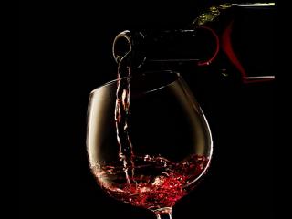 红酒可以存放多久（红酒的保质期只有10年）