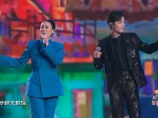 卫视收视率实时，湖南卫视勇夺第一宝座