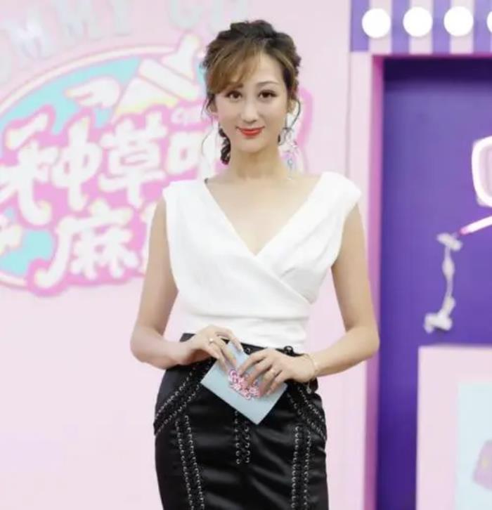 陈浩民的老婆(陈浩民妻子蒋丽莎是如何做到的)