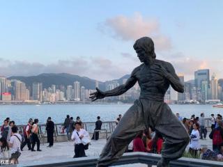 李小龙死亡真相（功夫巨星李小龙死因到底是什么）