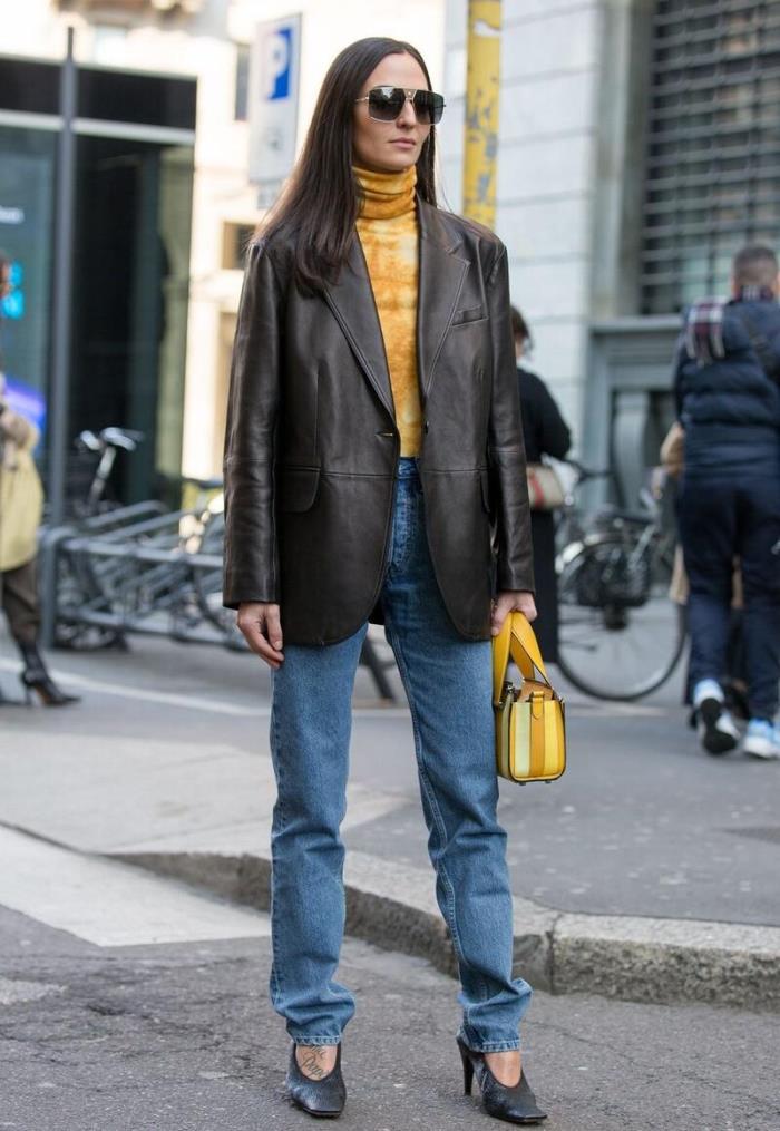 皮衣配什么裤子好看皮衣牛仔裤也太帅了