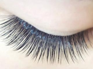 掉睫毛是什么原因（睫毛容易掉的原因是）