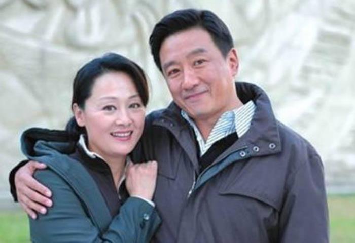 丁勇岱的妻子是谁老婆图片