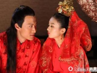 结婚祝福语经典诗句（100首祝贺订婚、结婚的诗词）