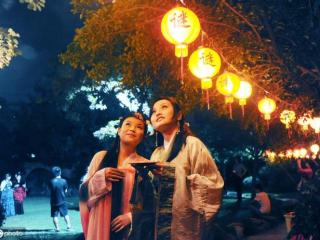 关于中秋的古诗词（十首最美的中秋诗词）