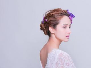 一半黑一半黄染发步骤（染发先染黑发还是黄发）