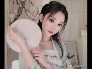 斗鱼郭mimi（曾经的斗鱼一姐有多惨）