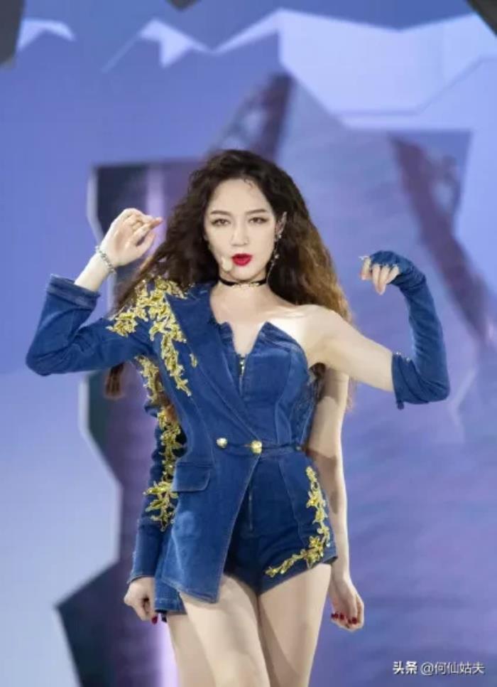 越跳越美丽孟佳孟佳以第一名的方式终于回来了