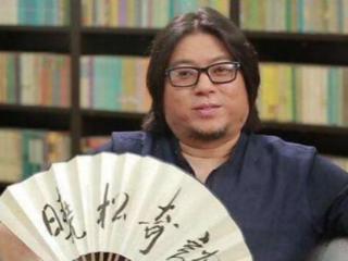 高晓松老婆劈腿（高晓松恋上19岁美娇妻）