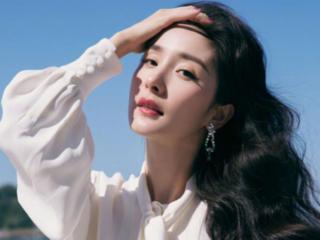 杨幂素颜照片（爸爸晒出早年素颜照）