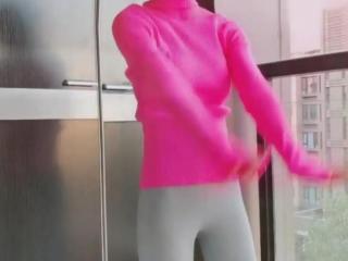 林华华扮演者（林华华扮演者大秀舞姿）