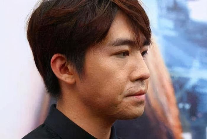 俞灏明烧伤照片俞灏明从美男子到毁容