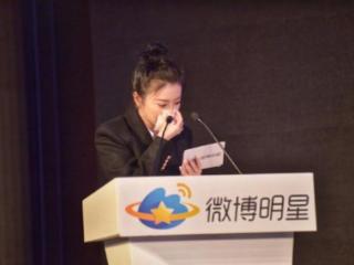 景甜回应擤鼻涕（景甜回应擦鼻涕事件）