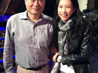 李安莫文蔚合影（莫文蔚晒与李安合影秒变小迷妹）