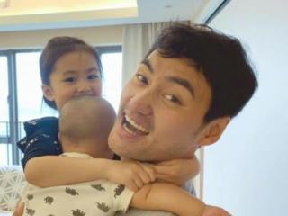 张歆艺老公是谁（张歆艺晒老公袁弘古装长发带娃）