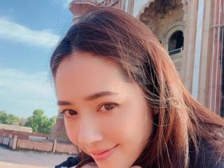 益达广告女主角（原来那个口香糖广告女主角是她）