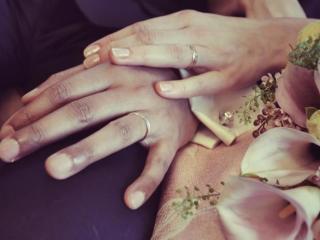 起诉离婚后被告不到场怎么办（离婚诉讼中被告不出庭）