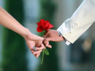 三十几年婚姻发现出轨（30年婚姻遭遇13年的反复出轨）