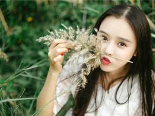 一个已婚男人玩你的表现（已婚男人对你发出这些爱的信号）