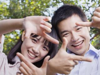 男生动情会情不自禁有这六种表现（会有这些情不自禁的表现）