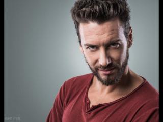 让女人心动的小事情（男人让女人心动的瞬间）