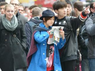 杨洋陈意涵花儿与少年游泳，杨洋形容陈意涵的话