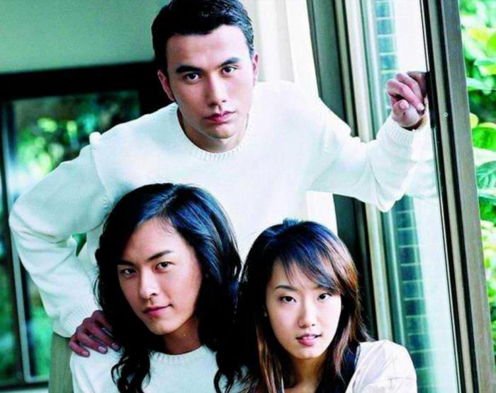 重楼魔尊扮演者身高,魔尊重楼黄志玮