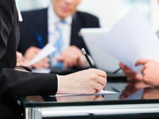 案件受理多久开庭，债务纠纷起诉后多久可以开庭