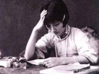 徐志摩诗歌的艺术特色，徐志摩的诗歌放在今天会是什么地位