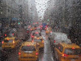 把车开到没人的地方做的故事，沈阳雨夜惊魂公交车雨夜坐公交车的故事