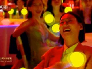 谢霆锋和邓超谁咖位大，邓超、谢霆锋、假唱风波