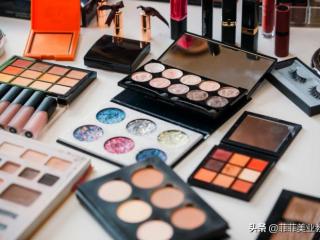 化妆顺序先用什么后用什么，化妆品使用先后顺序是什么