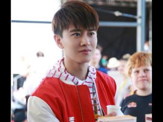 非科班出身怎么被签约，非科班出身的任嘉伦