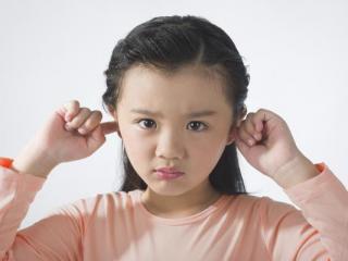 爸爸妈妈闹离婚我该怎么办，父母要离婚我该怎么做