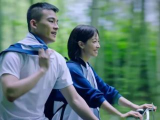 欧豪出道前，凭选秀出道的欧豪早已不再是当初的帅痞小生了