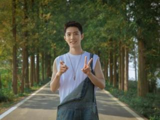 肖战写真照，肖战生日工作室晒大量写真暴击粉丝