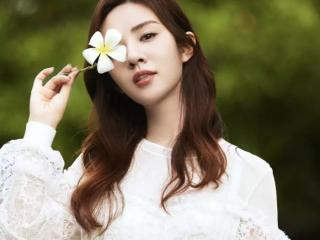 江疏影郑恺，31岁的她曾哭诉自己为什么没同学江疏影郑恺火