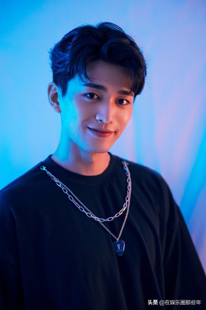 易大千嘉行嘉行公司冉冉升起的新人演员易大千