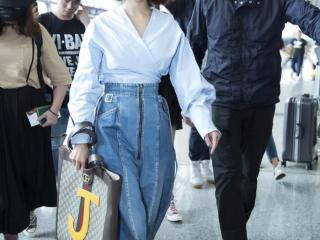 谭松韵多高，162cm谭松韵与156cm蔡依林同穿阔腿裤