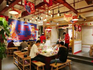 叶一茜陈赫，陈赫、朱桢、叶一茜开的市井卤味火锅