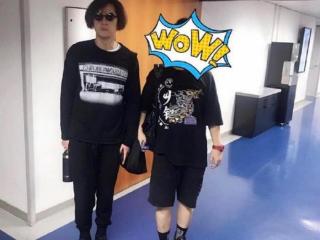 胡歌路人照，胡歌与路人合影爆炸头造型格外吸睛