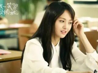 郑爽原粉丝，郑爽把600块项链标价4000卖粉丝