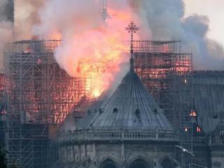 巴黎圣母院，修复后巴黎圣母院还可以回到过去吗