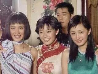 孙俪谈杨幂，21岁的孙俪和17岁的杨幂青涩合影曝光