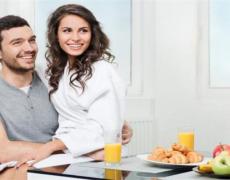 已婚男撩已婚女人的表现，已婚的男人出轨的表现