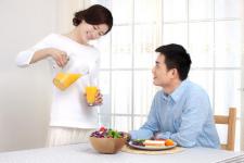 老婆坚决要离婚怎么办（老婆要和我离婚该怎么挽回）