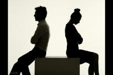 妻子要离婚我该怎么办（老婆要离婚怎么办）