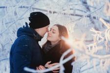 感情能用金钱来衡量吗（别用金钱来衡量男人的爱）