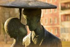 老公离婚很决绝还能挽回（老公跟你提离婚了怎么挽回）